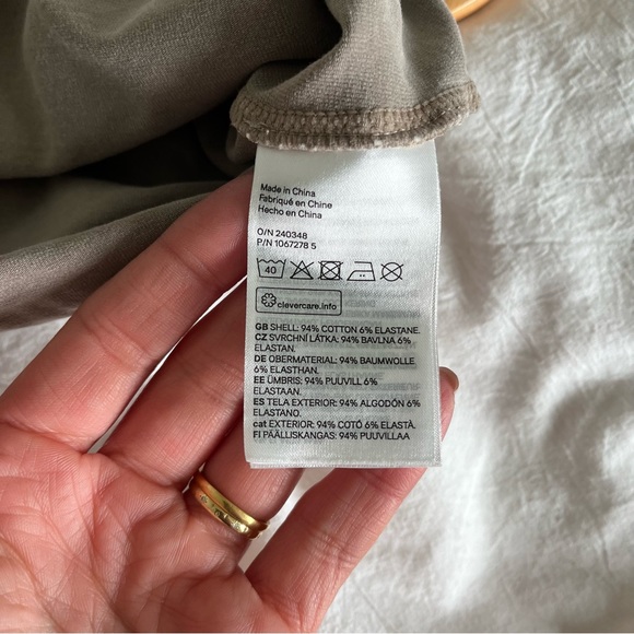 H&M Taupe Crop Top in Large - Picture 4 of 8